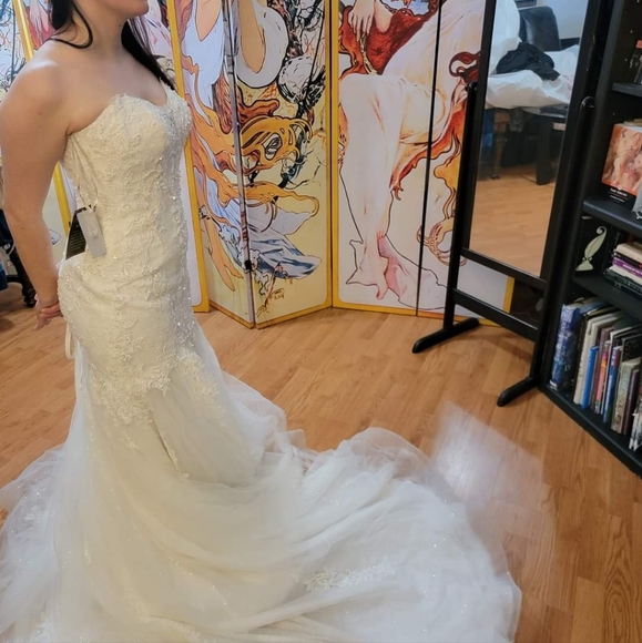 NWT Maggie Sottero wedding dress - Picture 5 of 5